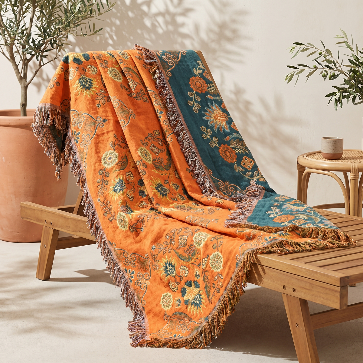 Sunsecca Woven Throw — Terracotta Bloom